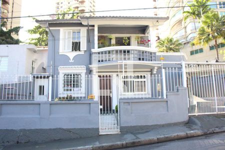 Casa à venda com 176m², 3 quartos e 1 vagaFachada