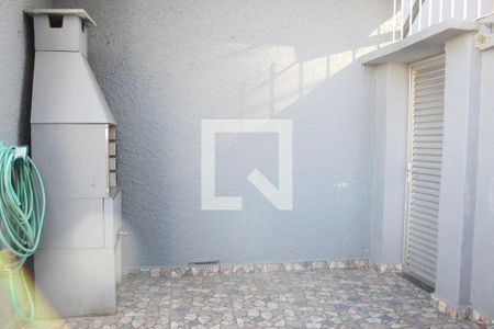 Casa à venda com 176m², 3 quartos e 1 vagaÁrea externa
