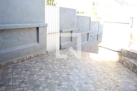 Casa à venda com 176m², 3 quartos e 1 vagaÁrea externa