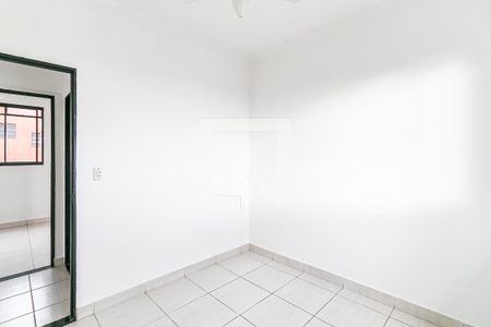 Quarto 1 de apartamento para alugar com 2 quartos, 43m² em Itapoã, Belo Horizonte