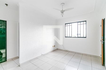 Sala de apartamento para alugar com 2 quartos, 43m² em Itapoã, Belo Horizonte