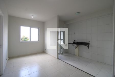 Sala e cozinha  de apartamento à venda com 1 quarto, 33m² em Barra Funda, São Paulo