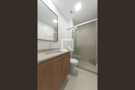 Banheiro de apartamento à venda com 1 quarto, 30m² em Campo Belo, São Paulo