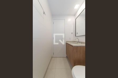 Banheiro de apartamento à venda com 1 quarto, 30m² em Campo Belo, São Paulo