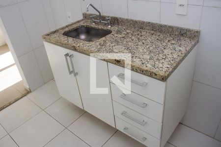 Apartamento à venda com 80m², 2 quartos e 2 vagasCozinha