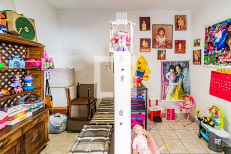 Casa para alugar com 170m², 3 quartos e 2 vagasQuarto 02