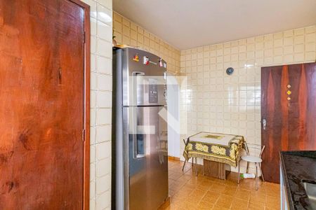 Casa para alugar com 170m², 3 quartos e 2 vagasCozinha