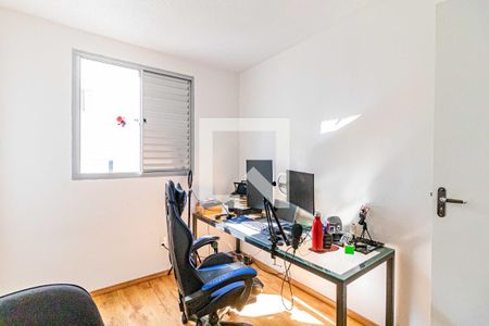 Quarto 02 de apartamento para alugar com 2 quartos, 50m² em Parque Ipe, São Paulo