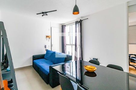 Sala de apartamento para alugar com 2 quartos, 50m² em Parque Ipe, São Paulo