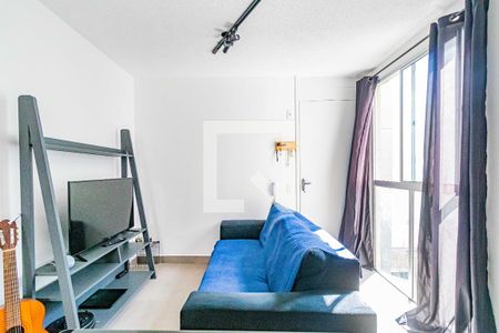 Sala de apartamento para alugar com 2 quartos, 50m² em Parque Ipe, São Paulo
