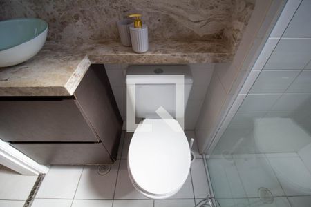 Apartamento para alugar com 68m², 2 quartos e 1 vaga Apartamento para alugar com 68m², 2 quartos e 1 vagaBanheiro