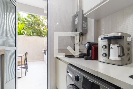 Apartamento à venda com 74m², 2 quartos e 2 vagasÁrea de serviço