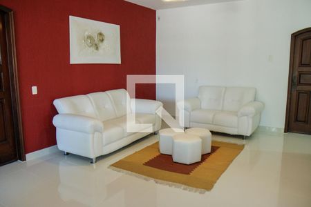 Casa à venda com 1200m², 6 quartos e 7 vagas Casa à venda com 1200m², 6 quartos e 7 vagasSala 2