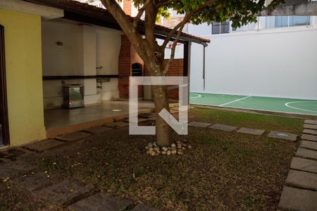 Casa à venda com 1200m², 6 quartos e 7 vagas Casa à venda com 1200m², 6 quartos e 7 vagasÁrea externa