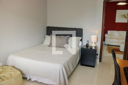 Casa à venda com 1200m², 6 quartos e 7 vagas Casa à venda com 1200m², 6 quartos e 7 vagasSuite 4