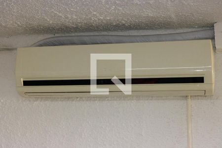 Casa à venda com 1200m², 6 quartos e 7 vagas Casa à venda com 1200m², 6 quartos e 7 vagasSalão de jogos