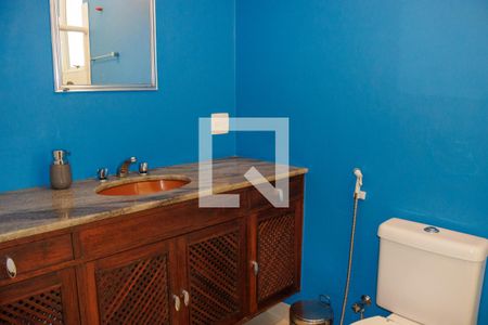 Casa à venda com 1200m², 6 quartos e 7 vagas Casa à venda com 1200m², 6 quartos e 7 vagasBanheiro da Suíte 2