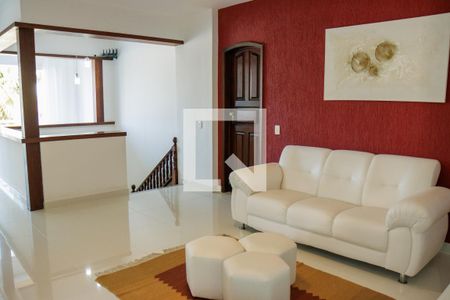 Casa à venda com 1200m², 6 quartos e 7 vagas Casa à venda com 1200m², 6 quartos e 7 vagasSala 2