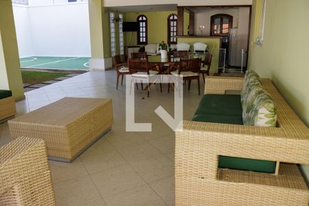 Casa à venda com 1200m², 6 quartos e 7 vagas Casa à venda com 1200m², 6 quartos e 7 vagasÁrea externa