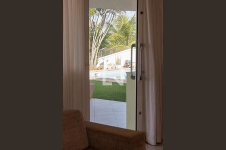 Casa à venda com 1200m², 6 quartos e 7 vagas Casa à venda com 1200m², 6 quartos e 7 vagasSala