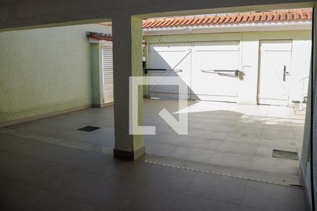 Casa à venda com 1200m², 6 quartos e 7 vagas Casa à venda com 1200m², 6 quartos e 7 vagasGaragem