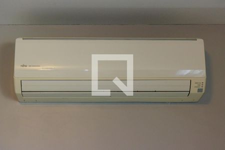 Casa à venda com 1200m², 6 quartos e 7 vagas Casa à venda com 1200m², 6 quartos e 7 vagasSuite 3