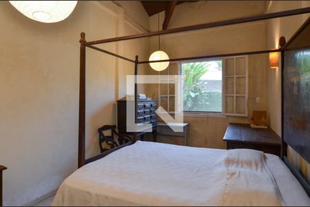 Casa de condomínio à venda com 318m², 4 quartos e sem vagaSuite 2