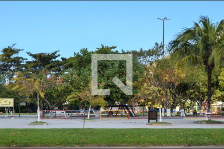 Casa de condomínio à venda com 318m², 4 quartos e sem vagaÁrea comum