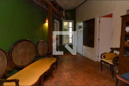 Casa de condomínio à venda com 318m², 4 quartos e sem vagaSala 2