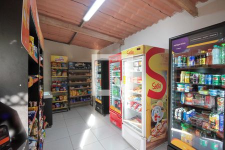 Apartamento para alugar com 45m², 2 quartos e 1 vagamercado