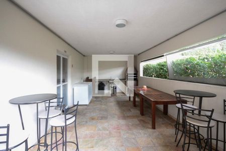 Apartamento para alugar com 45m², 2 quartos e 1 vagaÁrea comum - Churrasqueira