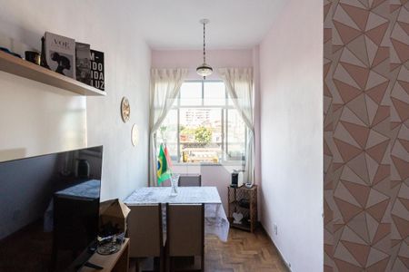 Sala de apartamento à venda com 2 quartos, 70m² em Vila Isabel, Rio de Janeiro