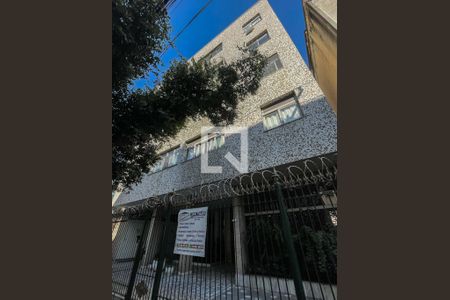 Apartamento à venda com 70m², 2 quartos e sem vagaFachada