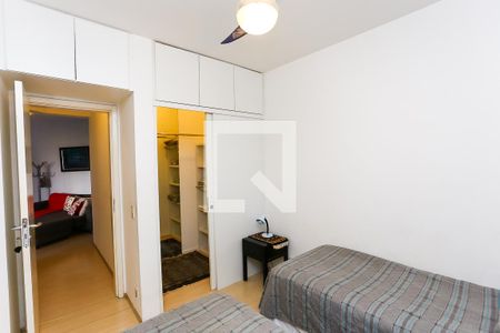 Quarto de apartamento à venda com 1 quarto, 58m² em Vila Andrade, São Paulo