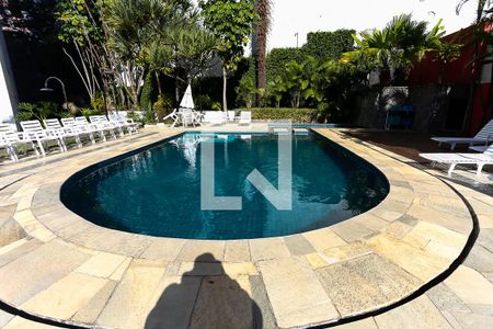 Apartamento à venda com 58m², 1 quarto e 1 vagaÁrea comum - Piscina