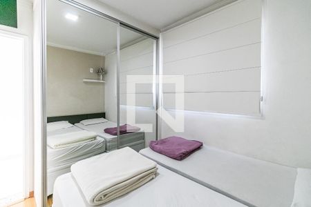 Quarto 2 de apartamento à venda com 2 quartos, 105m² em Cabral, Contagem