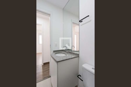 Apartamento para alugar com 50m², 2 quartos e 1 vaga Apartamento para alugar com 50m², 2 quartos e 1 vagaBanheiro