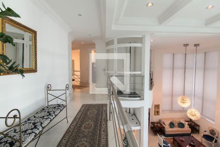 Apartamento à venda com 421m², 4 quartos e 6 vagas Apartamento à venda com 421m², 4 quartos e 6 vagasCorredor