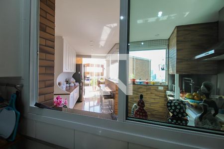 Apartamento à venda com 421m², 4 quartos e 6 vagas Apartamento à venda com 421m², 4 quartos e 6 vagasVista da Cozinha