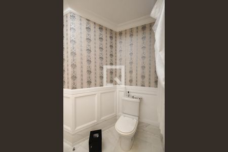 Apartamento à venda com 421m², 4 quartos e 6 vagas Apartamento à venda com 421m², 4 quartos e 6 vagasLavabo