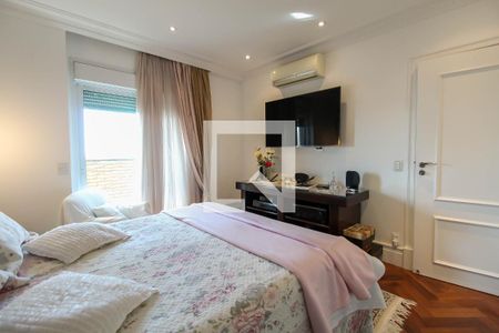 Apartamento à venda com 421m², 4 quartos e 6 vagas Apartamento à venda com 421m², 4 quartos e 6 vagasSuíte 2