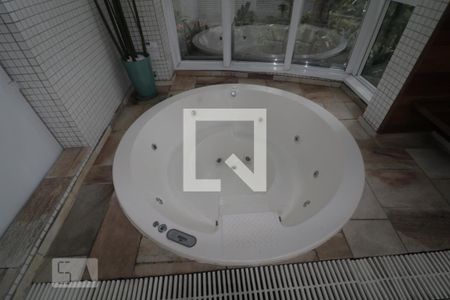 Apartamento à venda com 421m², 4 quartos e 6 vagasÁrea comum - Spa