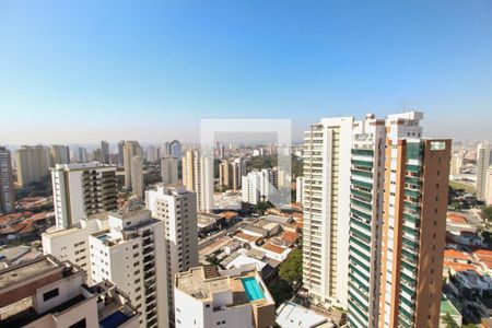 Apartamento à venda com 421m², 4 quartos e 6 vagas Apartamento à venda com 421m², 4 quartos e 6 vagasVista do Quarto de Serviço