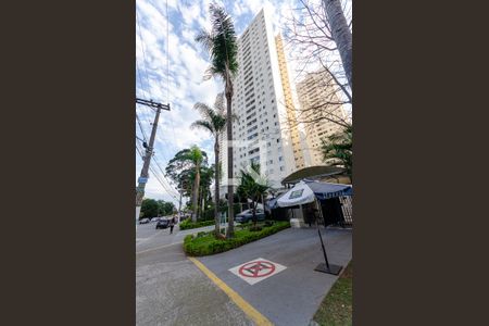Apartamento para alugar com 78m², 3 quartos e 1 vaga Apartamento para alugar com 78m², 3 quartos e 1 vagaFachada