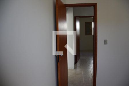 Quarto 2 de casa para alugar com 2 quartos, 60m² em Brasil, Uberlândia