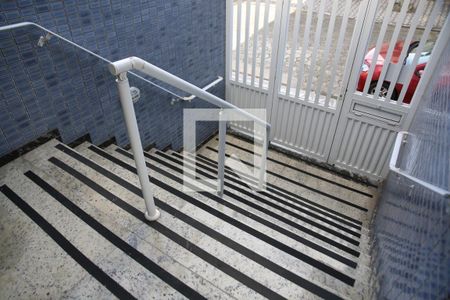 Apartamento para alugar com 50m², 1 quarto e 1 vagaEscada 