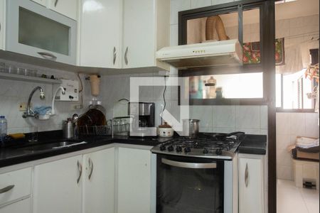 Apartamento à venda com 109m², 4 quartos e 3 vagasCozinha
