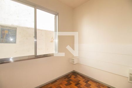 Quarto de apartamento à venda com 1 quarto, 39m² em Navegantes, Porto Alegre
