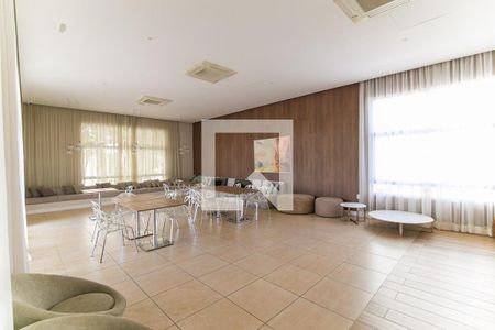 Apartamento à venda com 65m², 2 quartos e 1 vaga Apartamento à venda com 65m², 2 quartos e 1 vagaÁrea comum - Salão de festas