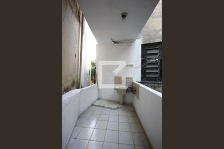 Casa para alugar com 50m², 2 quartos e sem vagaÁrea de Serviço